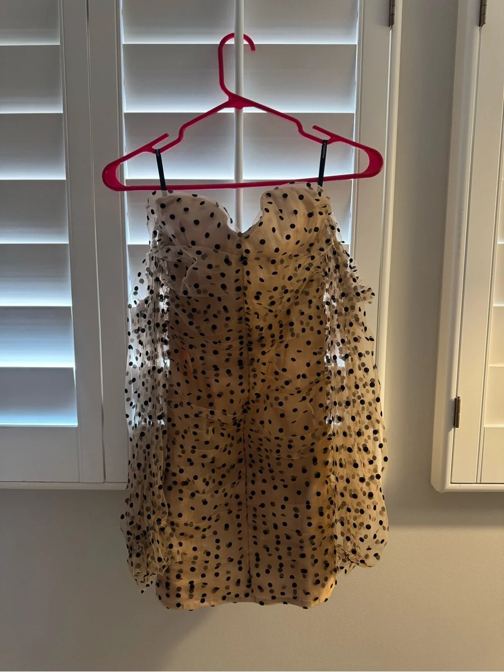 REVOLVE Tan Polka Dot Sheer Puff-Sleeve Tunic - Picture 6 of 7